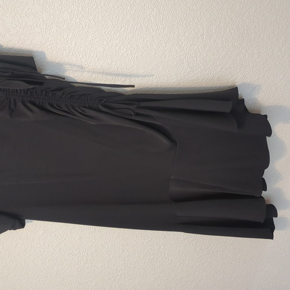 Rodarte x Universal Standard short ruched sleeve black midi sheath dress - Picture 6 of 13